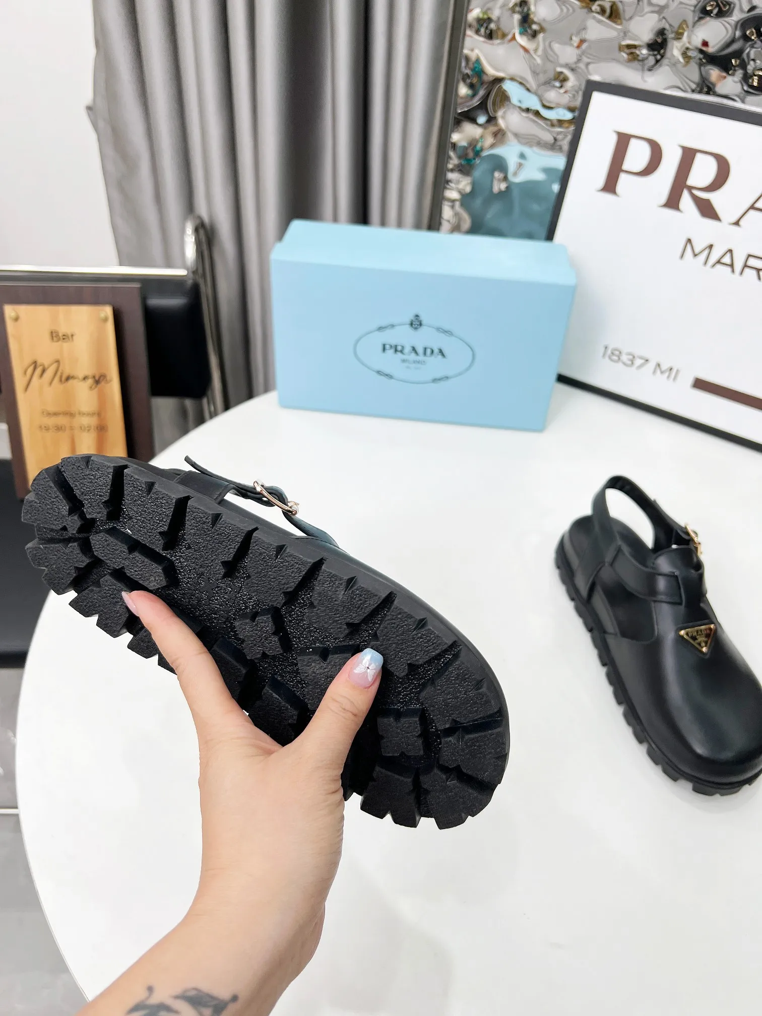 👟👟Ex-factory price 440👟👟 PRADA/25ss Prada classic triangle logo loafer series, simple and ultimate size: 35-42